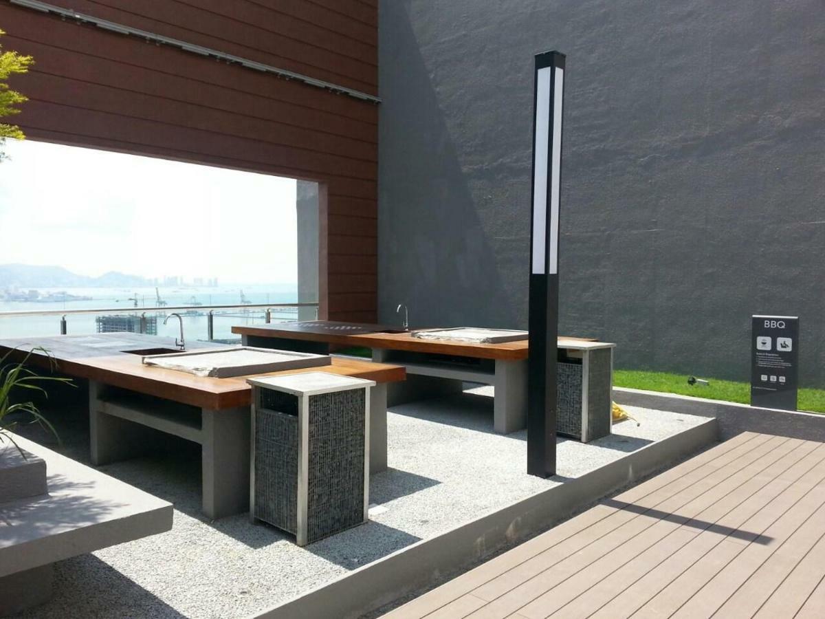 Woodsbury 7722 Penang Apartment *