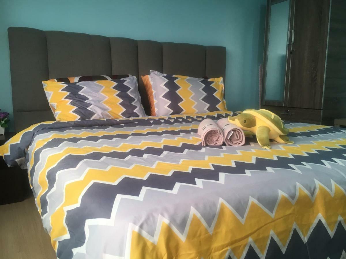 Woodsbury 7722 Penang Apartment
